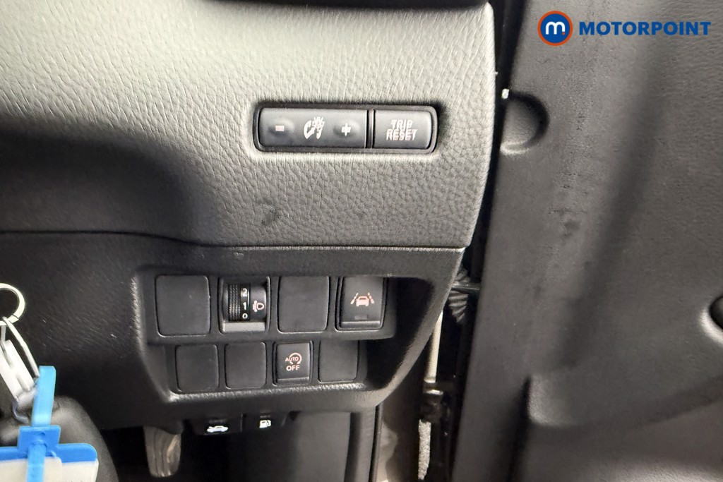 Nissan Qashqai Acenta Premium Manual Petrol SUV - Stock Number (1610321) - 15th supplementary image