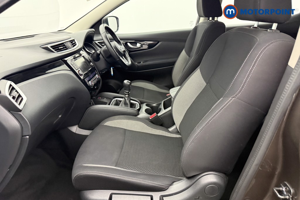 Nissan Qashqai Acenta Premium Manual Petrol SUV - Stock Number (1610321) - 22nd supplementary image