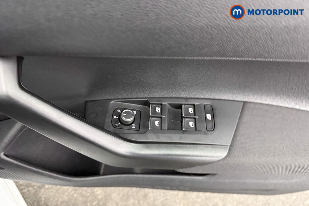 Volkswagen Taigo R-Line Automatic Petrol SUV - Stock Number (1610377) - 17th supplementary image