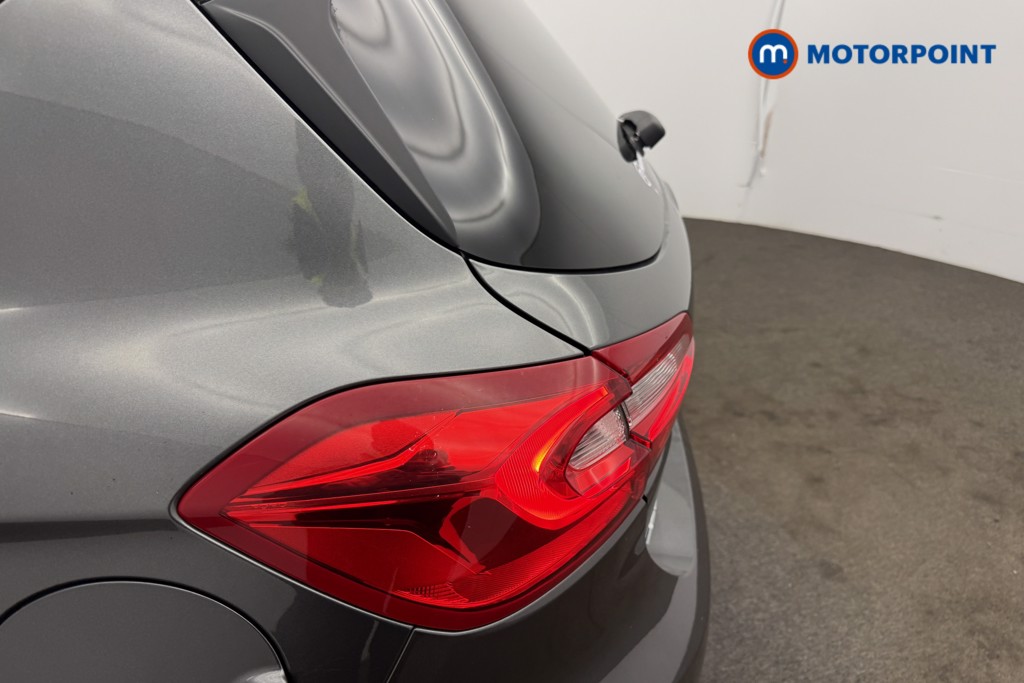 Ford Fiesta Titanium Manual Petrol Hatchback - Stock Number (1610548) - 6th supplementary image