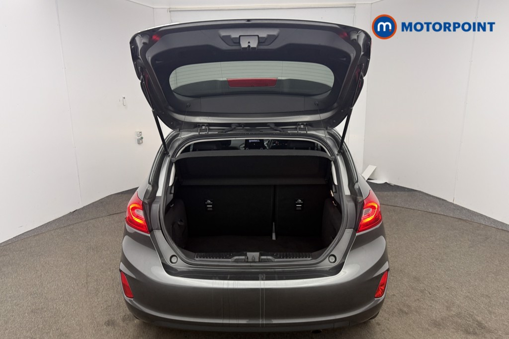 Ford Fiesta Titanium Manual Petrol Hatchback - Stock Number (1610548) - 9th supplementary image