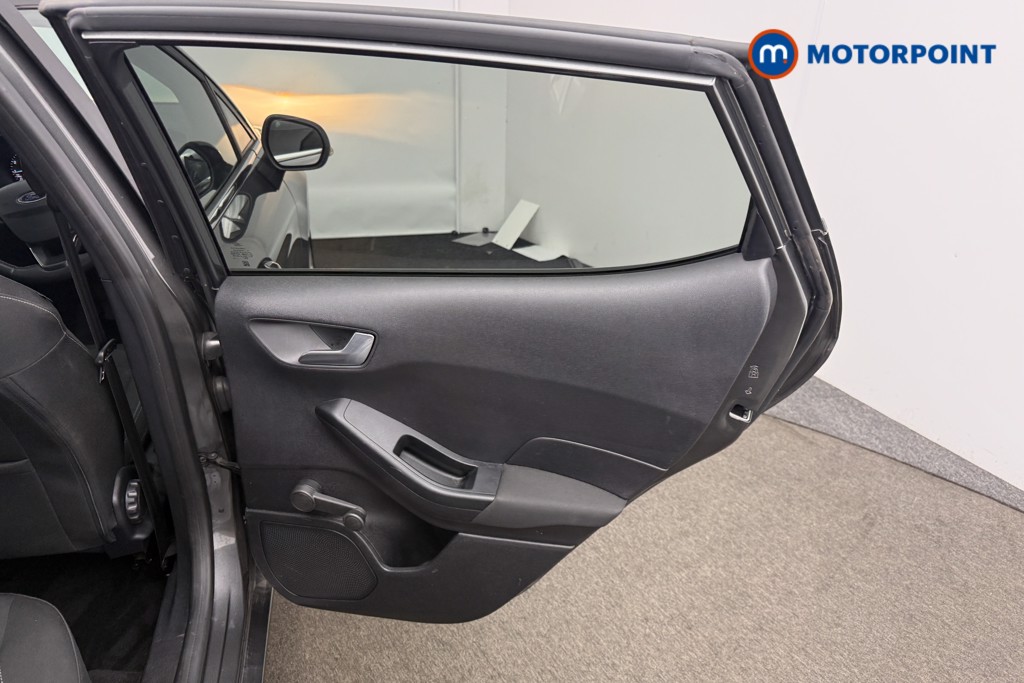 Ford Fiesta Titanium Manual Petrol Hatchback - Stock Number (1610548) - 12th supplementary image