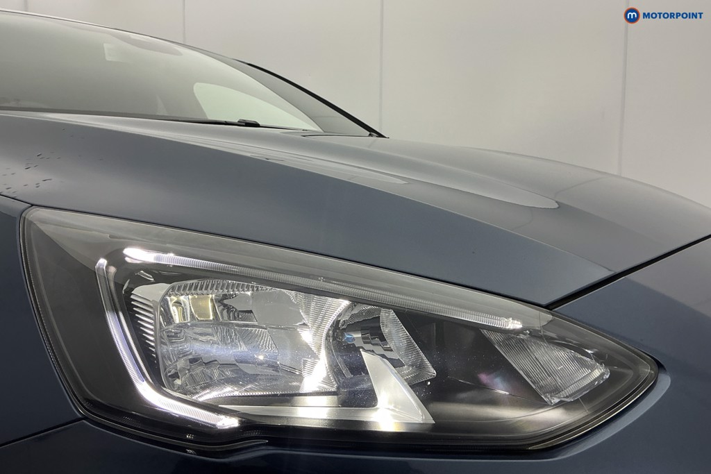 Ford Focus St-Line X Manual Petrol Hatchback - Stock Number (1610665) - 30th supplementary image