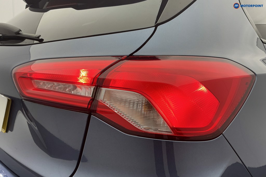 Ford Focus St-Line X Manual Petrol Hatchback - Stock Number (1610665) - 32nd supplementary image