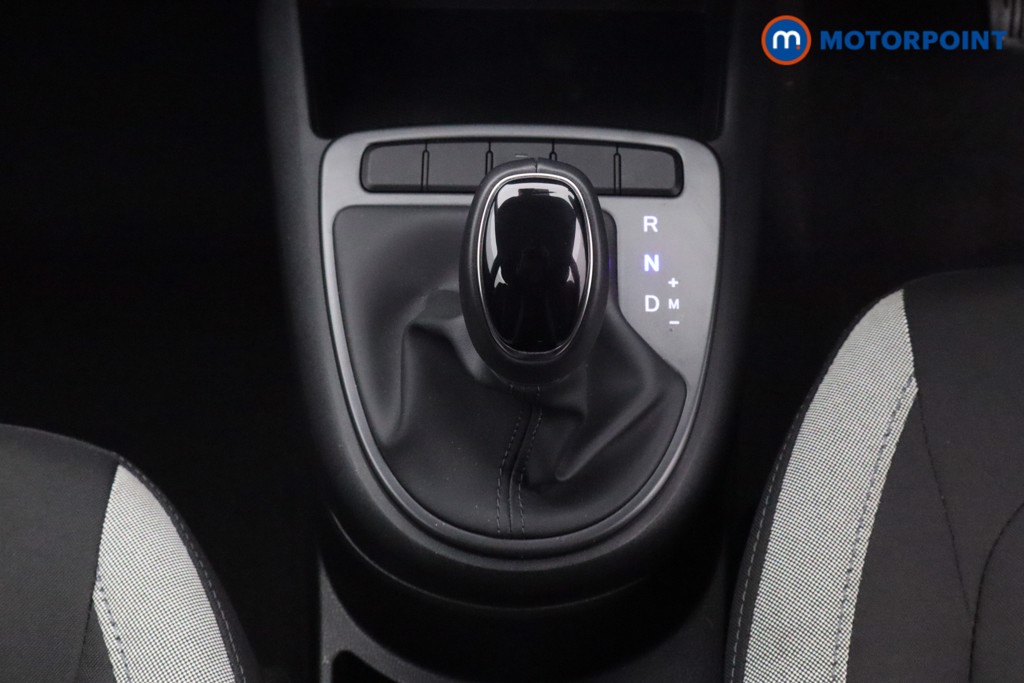 Hyundai I10 Advance Automatic Petrol Hatchback - Stock Number (1610677) - 4th supplementary image