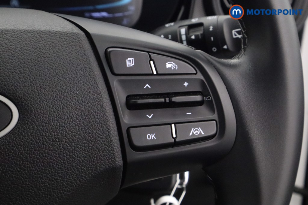 Hyundai I10 Advance Automatic Petrol Hatchback - Stock Number (1610677) - 8th supplementary image