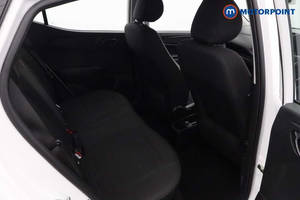 Hyundai I10 Advance Automatic Petrol Hatchback - Stock Number (1610677) - 10th supplementary image