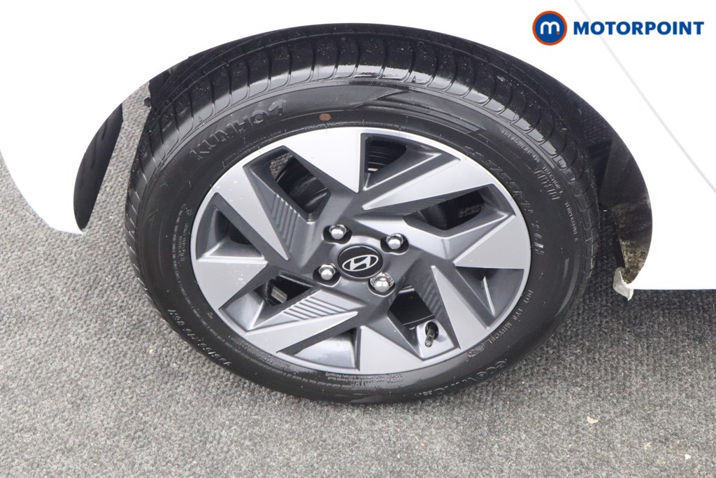 Hyundai I10 Advance Automatic Petrol Hatchback - Stock Number (1610677) - 22nd supplementary image