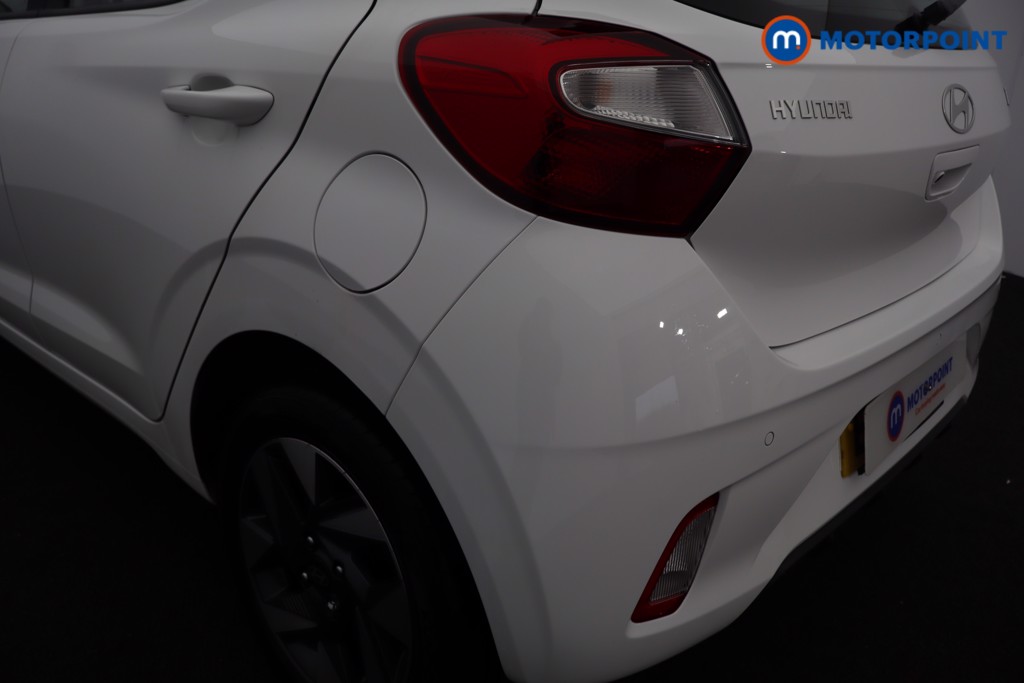 Hyundai I10 Advance Automatic Petrol Hatchback - Stock Number (1610677) - 33rd supplementary image