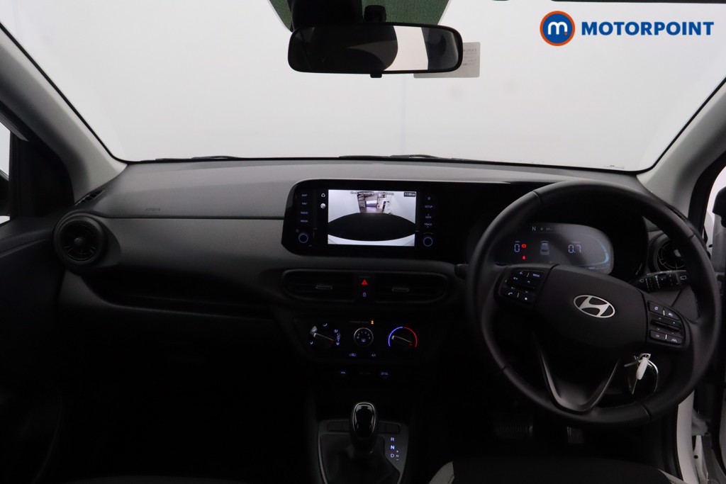 Hyundai I10 Advance Automatic Petrol Hatchback - Stock Number (1610677) - 1st supplementary image