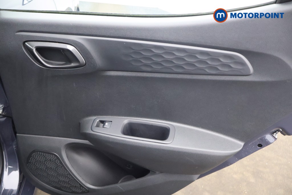 Hyundai I10 Advance Automatic Petrol Hatchback - Stock Number (1610683) - 17th supplementary image