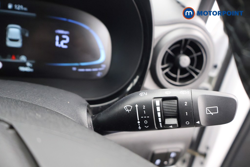 Hyundai I10 Advance Automatic Petrol Hatchback - Stock Number (1610689) - 6th supplementary image