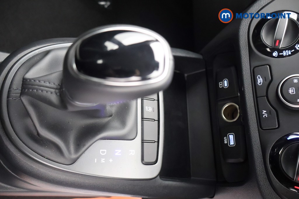 Hyundai I10 Advance Automatic Petrol Hatchback - Stock Number (1610689) - 9th supplementary image