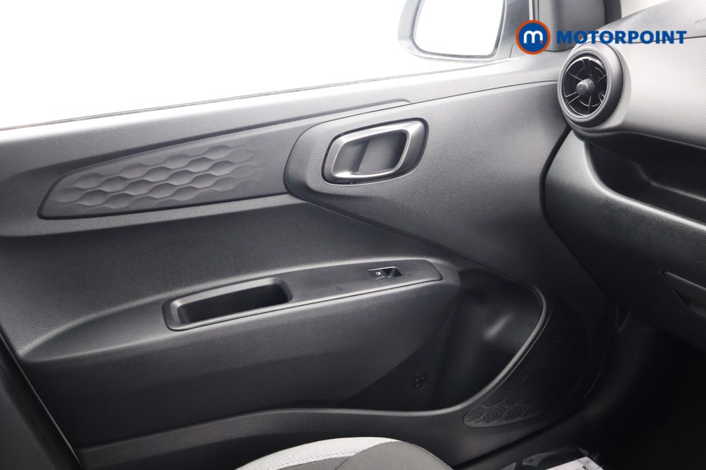 Hyundai I10 Advance Automatic Petrol Hatchback - Stock Number (1610689) - 11th supplementary image