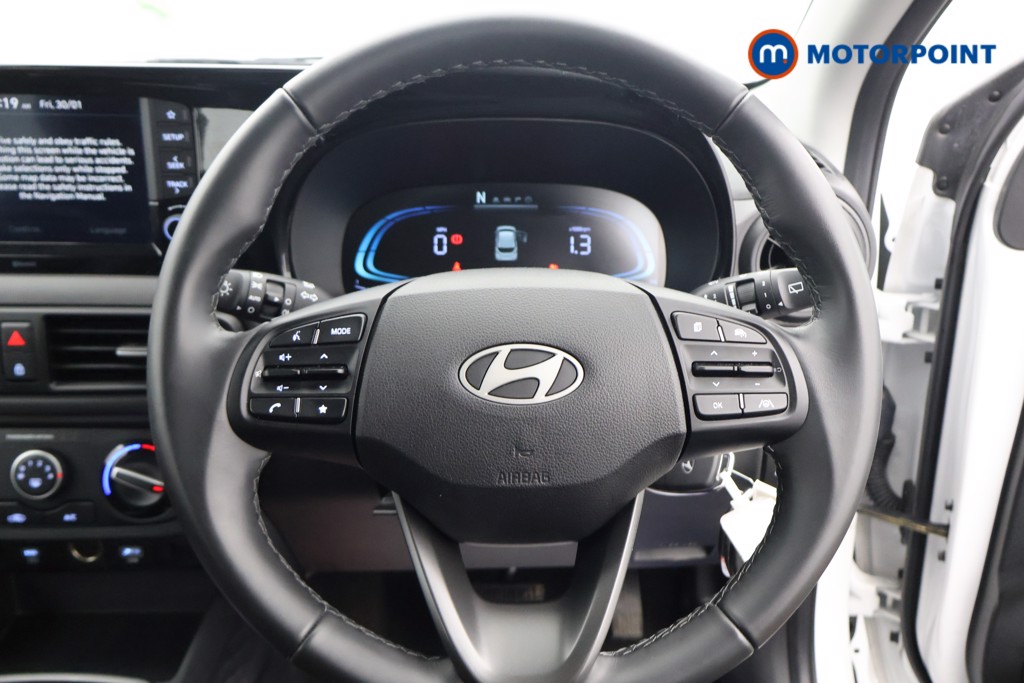 Hyundai I10 Advance Automatic Petrol Hatchback - Stock Number (1610689) - 1st supplementary image