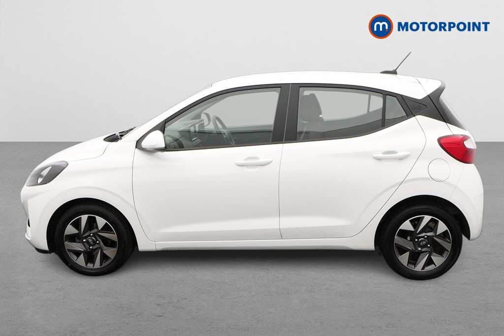 Hyundai I10 Advance Automatic Petrol Hatchback - Stock Number (1610689) - Passenger side