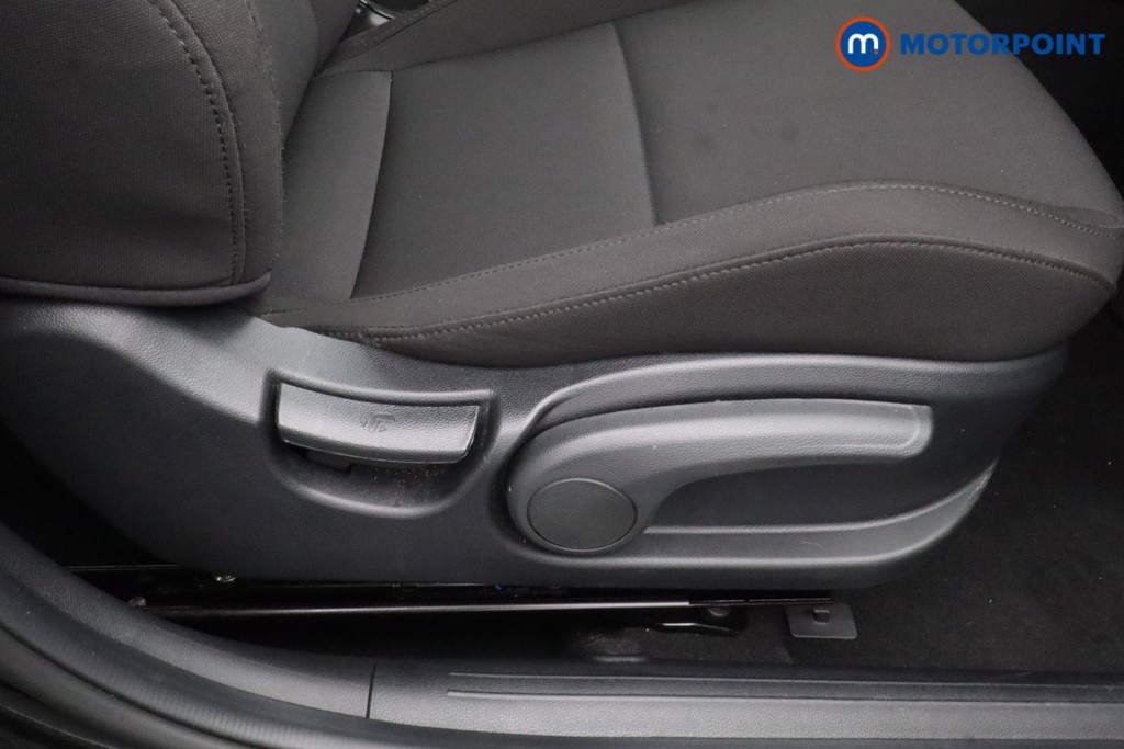 Hyundai I20 Premium Automatic Petrol Hatchback - Stock Number (1610733) - 18th supplementary image