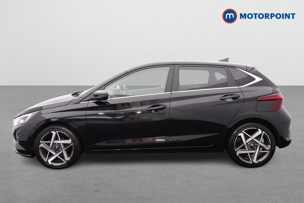 Hyundai I20 Premium Automatic Petrol Hatchback - Stock Number (1610733) - Passenger side