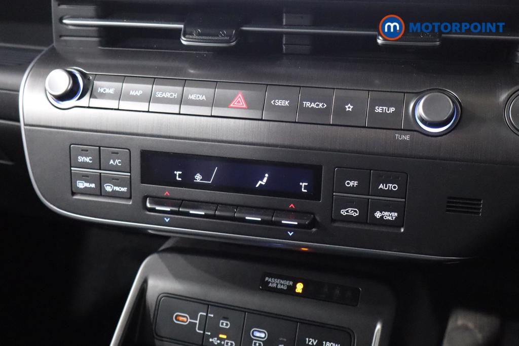 Hyundai Kona Ultimate Automatic Petrol-Electric Hybrid SUV - Stock Number (1610757) - 4th supplementary image