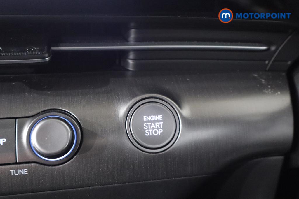 Hyundai Kona Ultimate Automatic Petrol-Electric Hybrid SUV - Stock Number (1610757) - 7th supplementary image