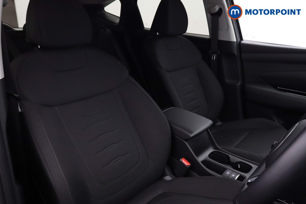 Hyundai Tucson Advance Manual Petrol SUV - Stock Number (1610789) - 13th supplementary image