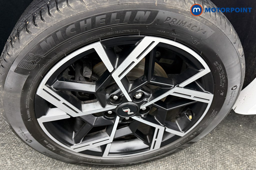 Hyundai Tucson N Line Manual Petrol SUV - Stock Number (1610791) - 32nd supplementary image