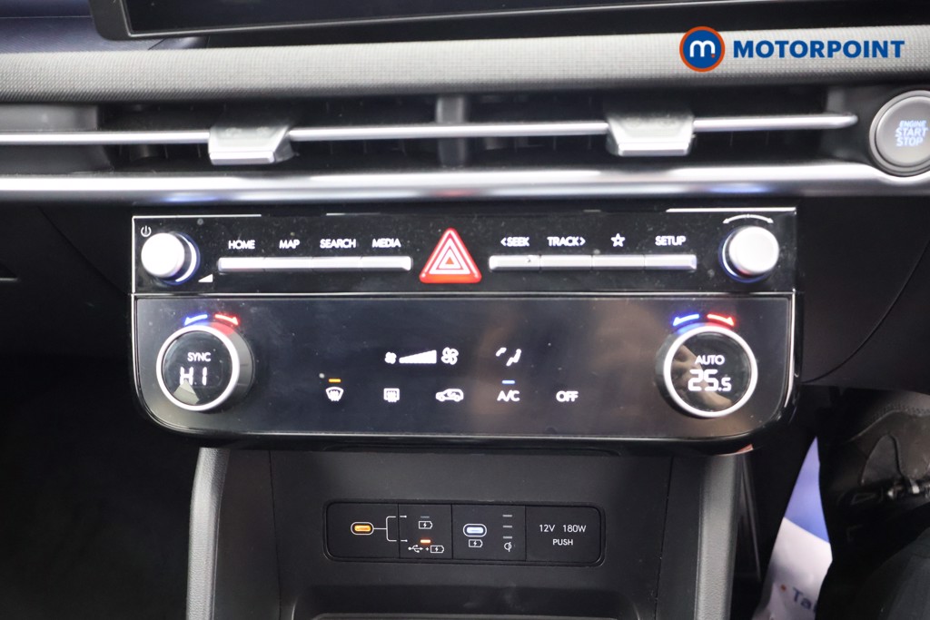 Hyundai Tucson Advance Manual Petrol SUV - Stock Number (1610831) - 6th supplementary image