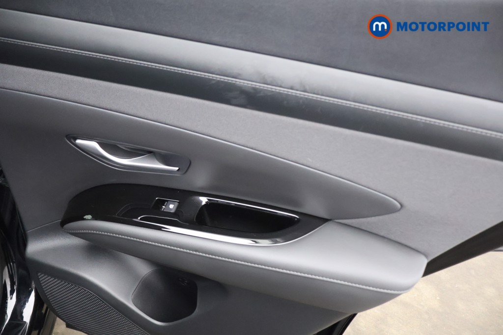 Hyundai Tucson Advance Manual Petrol SUV - Stock Number (1610835) - 12th supplementary image