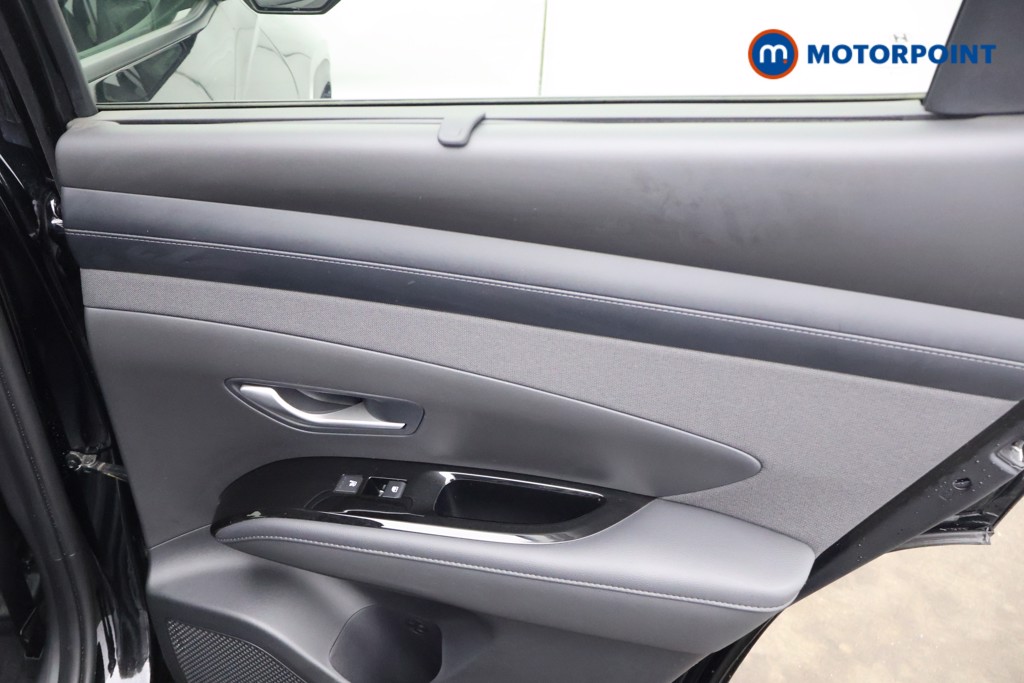 Hyundai Tucson Premium Automatic Petrol Plug-In Hybrid SUV - Stock Number (1610846) - 18th supplementary image