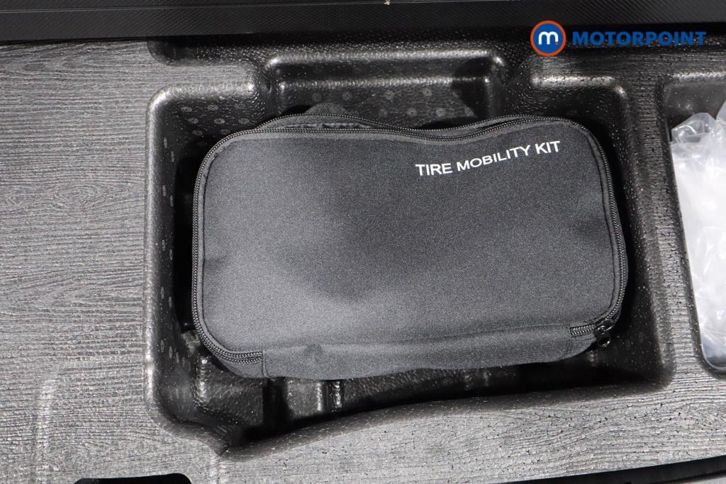 Hyundai Tucson Premium Automatic Petrol Plug-In Hybrid SUV - Stock Number (1610889) - 33rd supplementary image