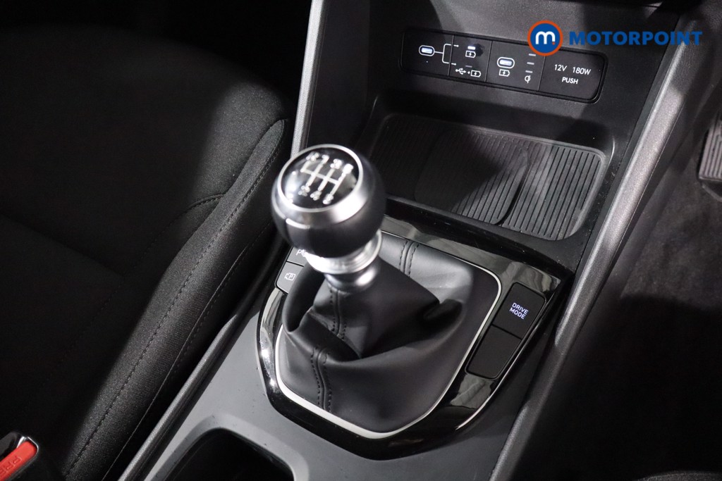 Hyundai Tucson Advance Manual Petrol SUV - Stock Number (1610901) - 18th supplementary image