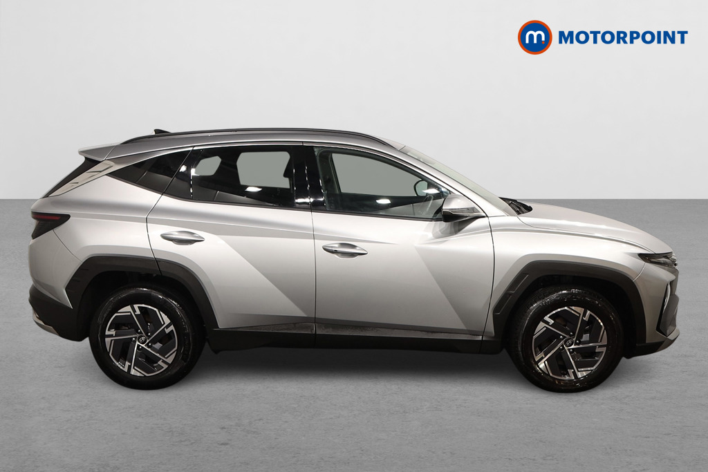 Hyundai Tucson Advance Manual Petrol SUV - Stock Number (1610901) - Drivers side