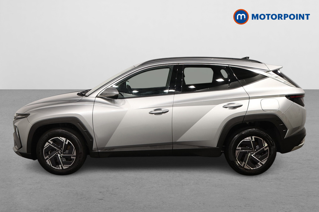 Hyundai Tucson Advance Manual Petrol SUV - Stock Number (1610901) - Passenger side