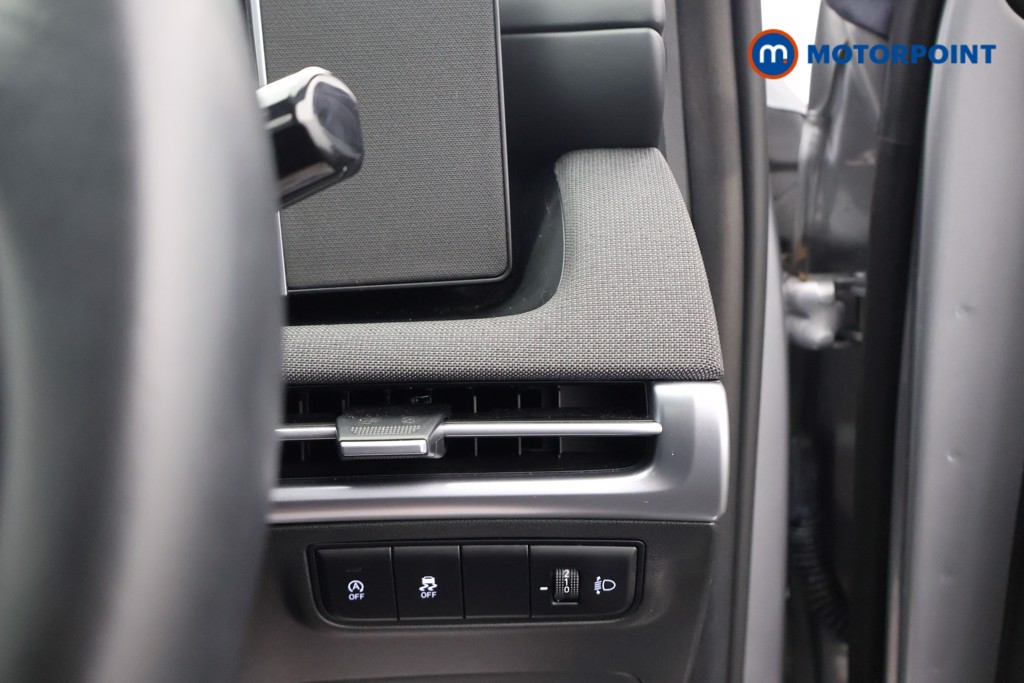 Hyundai Tucson Advance Manual Petrol SUV - Stock Number (1610908) - 7th supplementary image