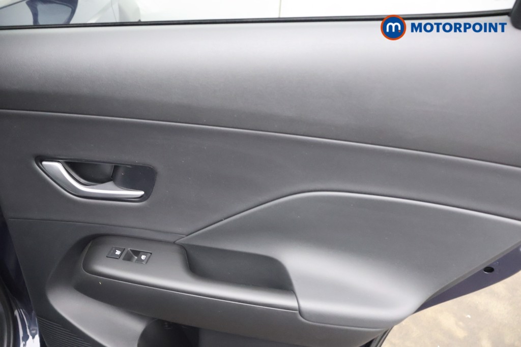 Hyundai Kona Ultimate Automatic Petrol-Electric Hybrid SUV - Stock Number (1610936) - 18th supplementary image