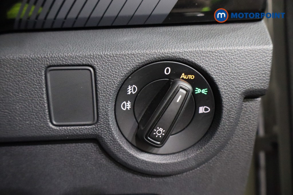 Volkswagen T-Cross Black Edition Manual Petrol SUV - Stock Number (1611058) - 7th supplementary image