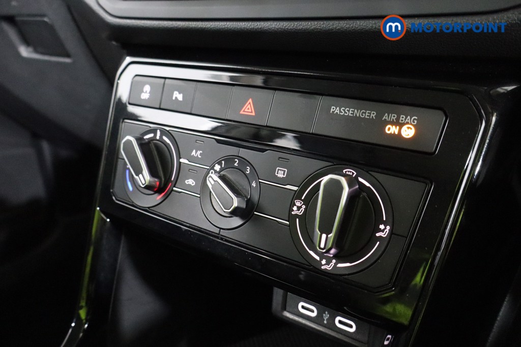 Volkswagen T-Cross Black Edition Manual Petrol SUV - Stock Number (1611058) - 10th supplementary image