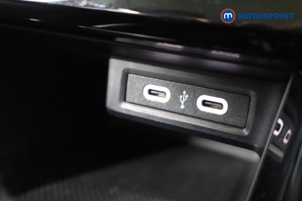 Volkswagen T-Cross Black Edition Manual Petrol SUV - Stock Number (1611058) - 12th supplementary image