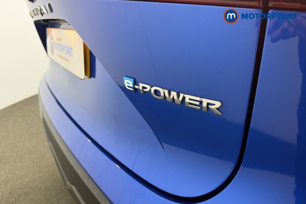 Nissan Qashqai Acenta Premium Manual Petrol SUV - Stock Number (1611120) - 17th supplementary image