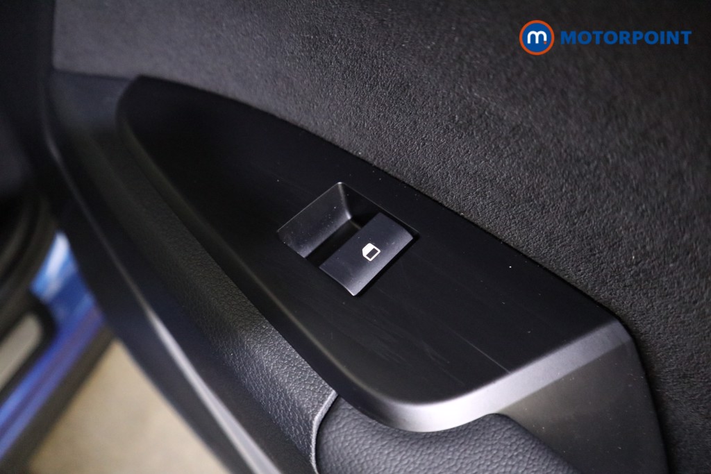 KIA Sportage Gt-Line Automatic Petrol-Electric Hybrid SUV - Stock Number (1611347) - 20th supplementary image