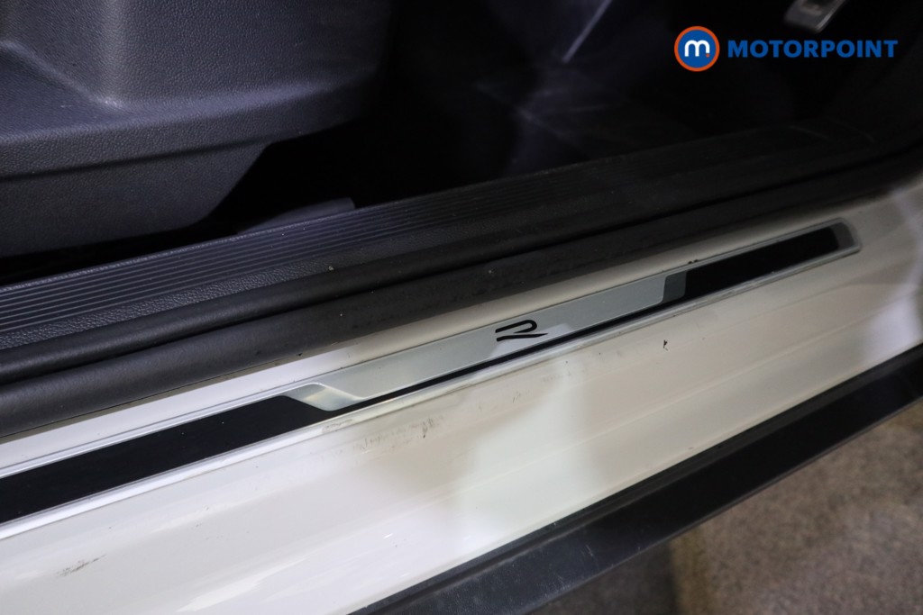 Volkswagen T-Roc R Automatic Petrol SUV - Stock Number (1611531) - 15th supplementary image