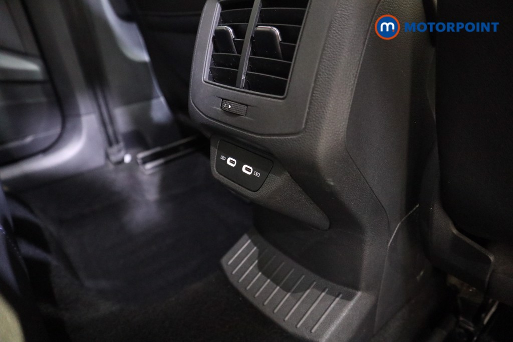 Volkswagen T-Roc R Automatic Petrol SUV - Stock Number (1611531) - 20th supplementary image