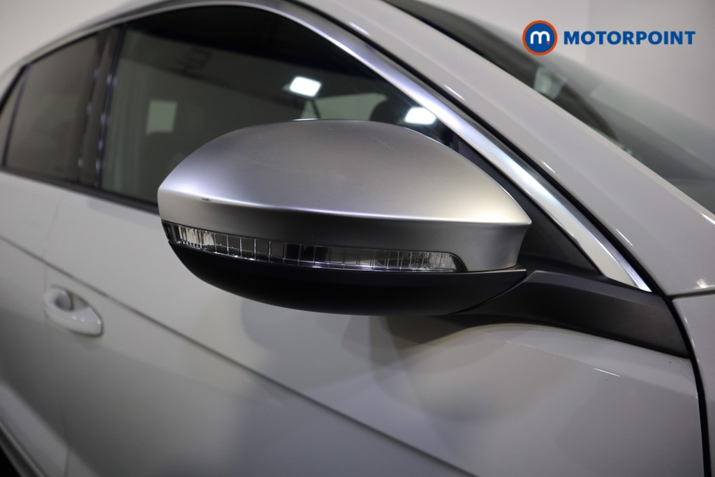 Volkswagen T-Roc R Automatic Petrol SUV - Stock Number (1611531) - 32nd supplementary image