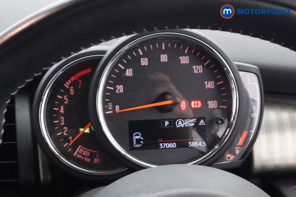 Mini Hatchback Cooper Exclusive Automatic Petrol Hatchback - Stock Number (1611563) - 9th supplementary image