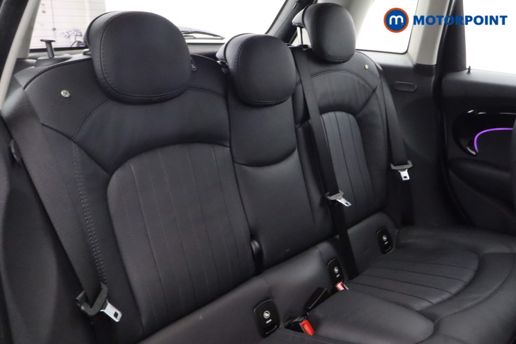 Mini Hatchback Cooper Exclusive Automatic Petrol Hatchback - Stock Number (1611563) - 12th supplementary image