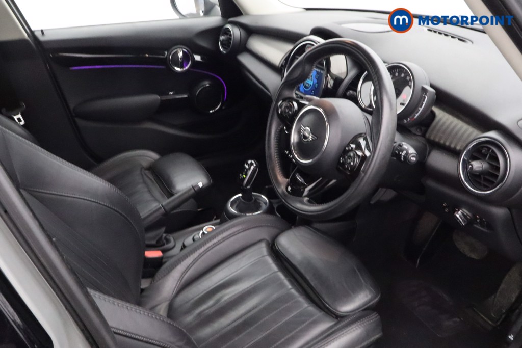 Mini Hatchback Cooper Exclusive Automatic Petrol Hatchback - Stock Number (1611563) - 13th supplementary image