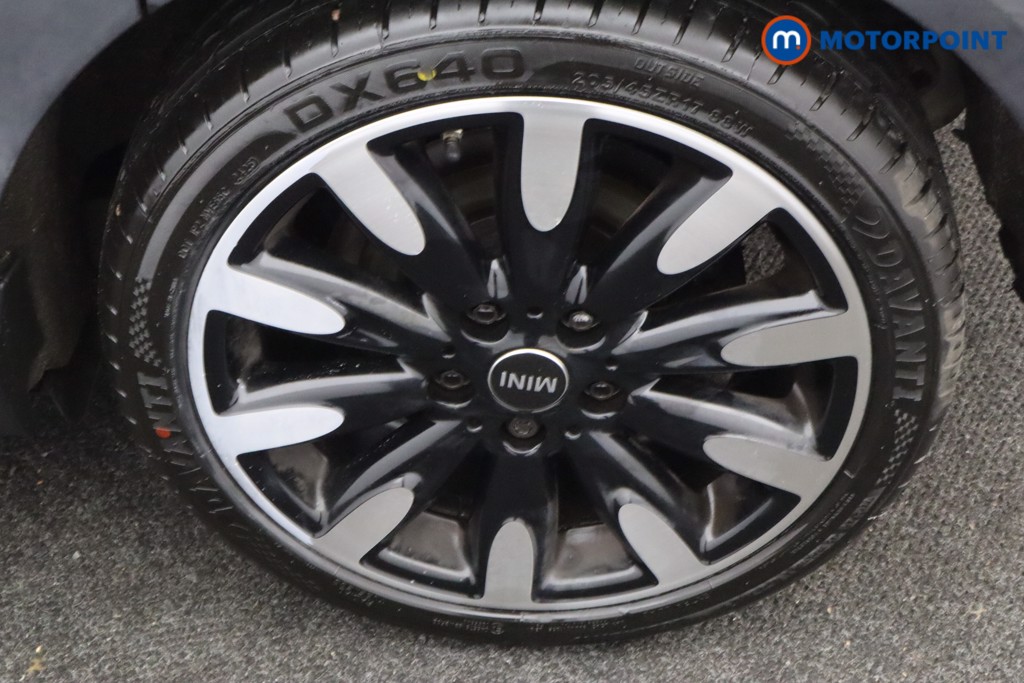 Mini Hatchback Cooper Exclusive Automatic Petrol Hatchback - Stock Number (1611563) - 26th supplementary image