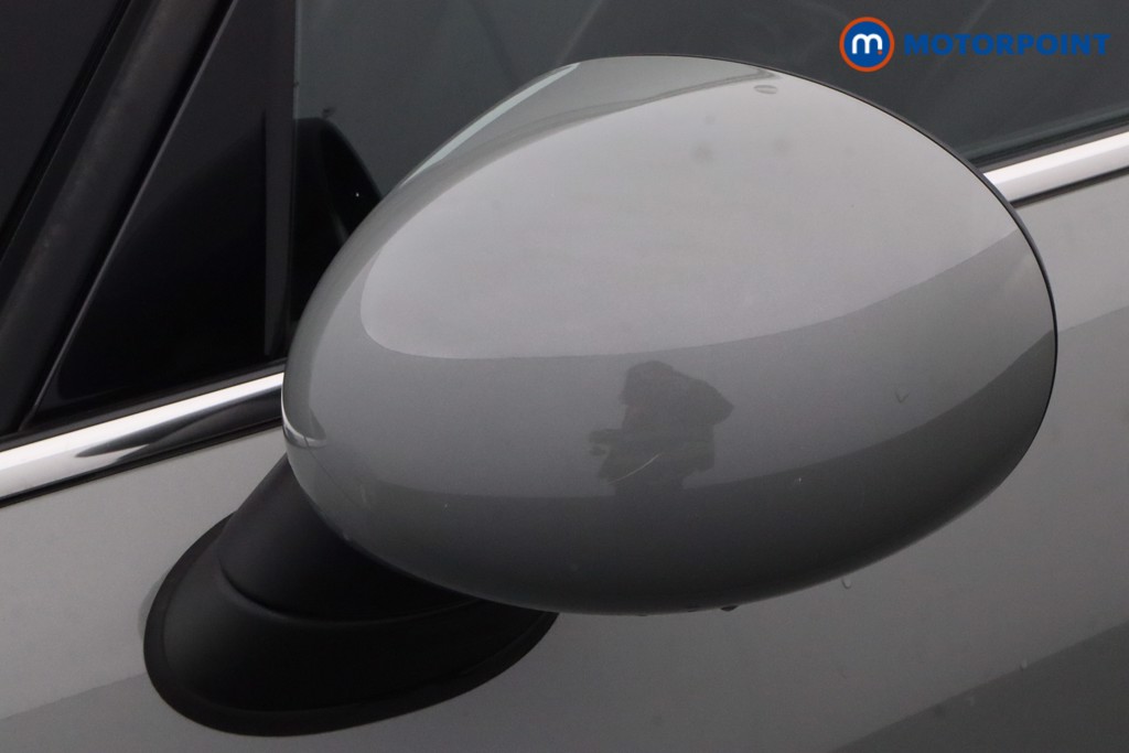 Mini Hatchback Cooper Exclusive Automatic Petrol Hatchback - Stock Number (1611563) - 27th supplementary image