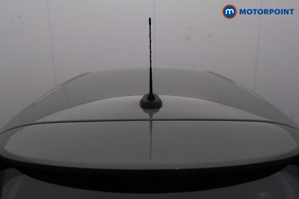 Mini Hatchback Cooper Exclusive Automatic Petrol Hatchback - Stock Number (1611563) - 35th supplementary image