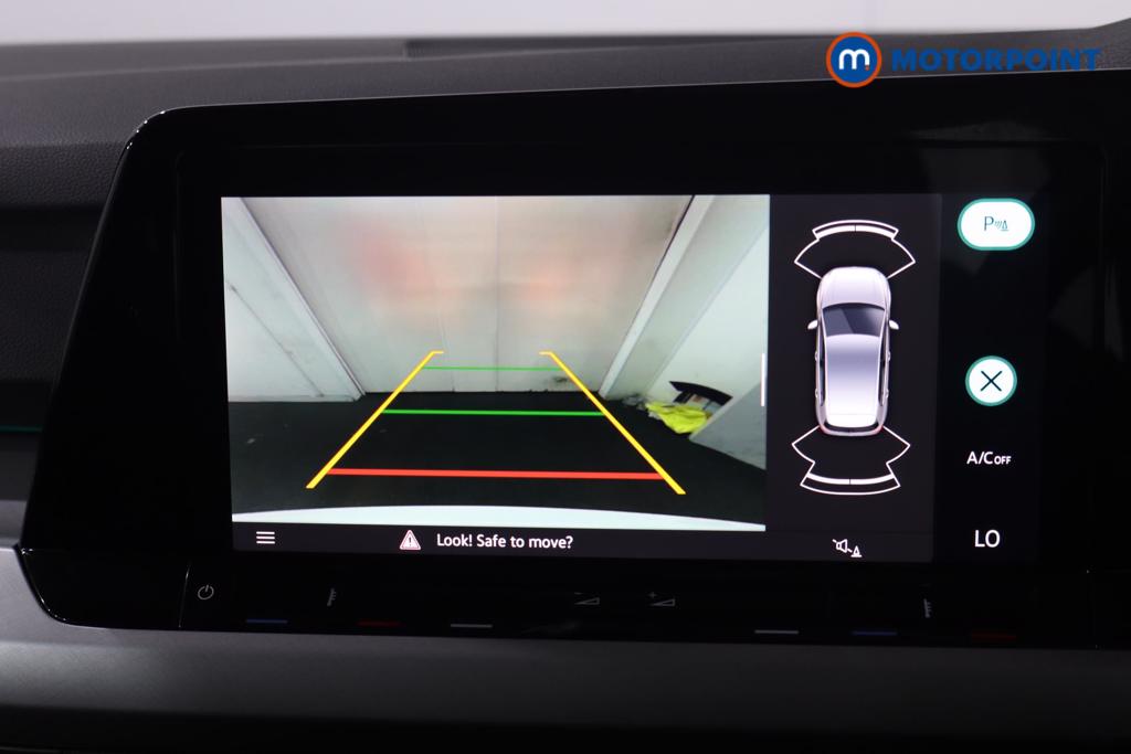 Volkswagen Golf Life Automatic Petrol Hatchback - Stock Number (1611576) - 13th supplementary image